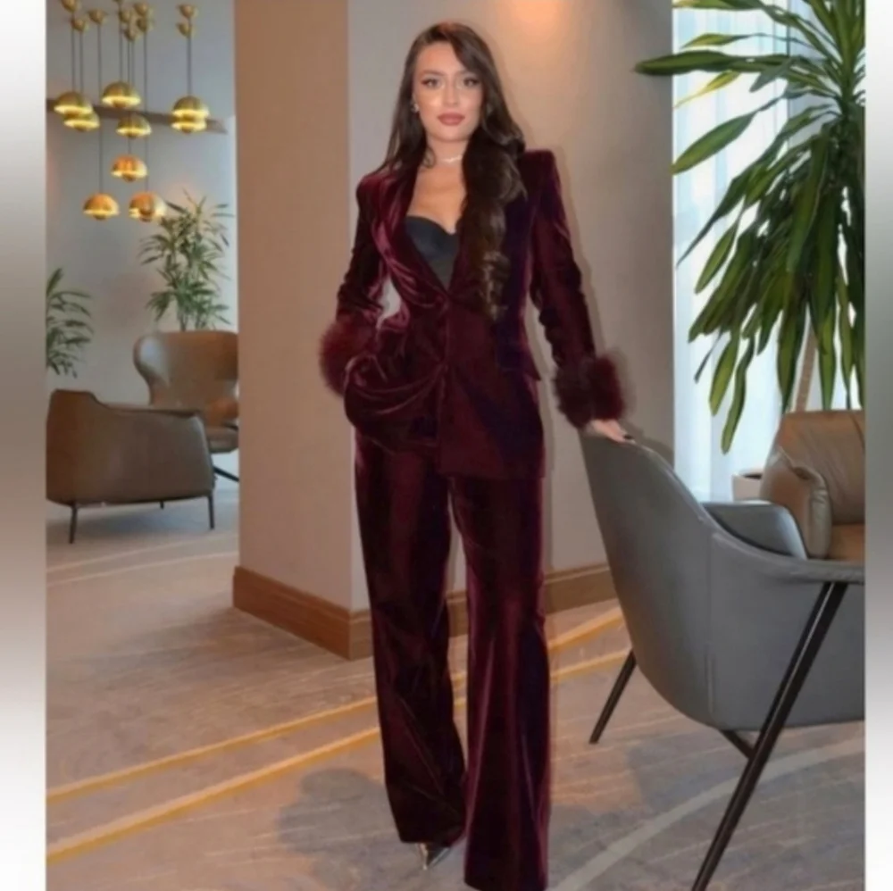 Zara Maroon Velvet Pants Size S